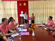Đồng chí Trần Thị Mỹ Trinh giữ chức Bí thư Chi bộ Thư viện Tỉnh